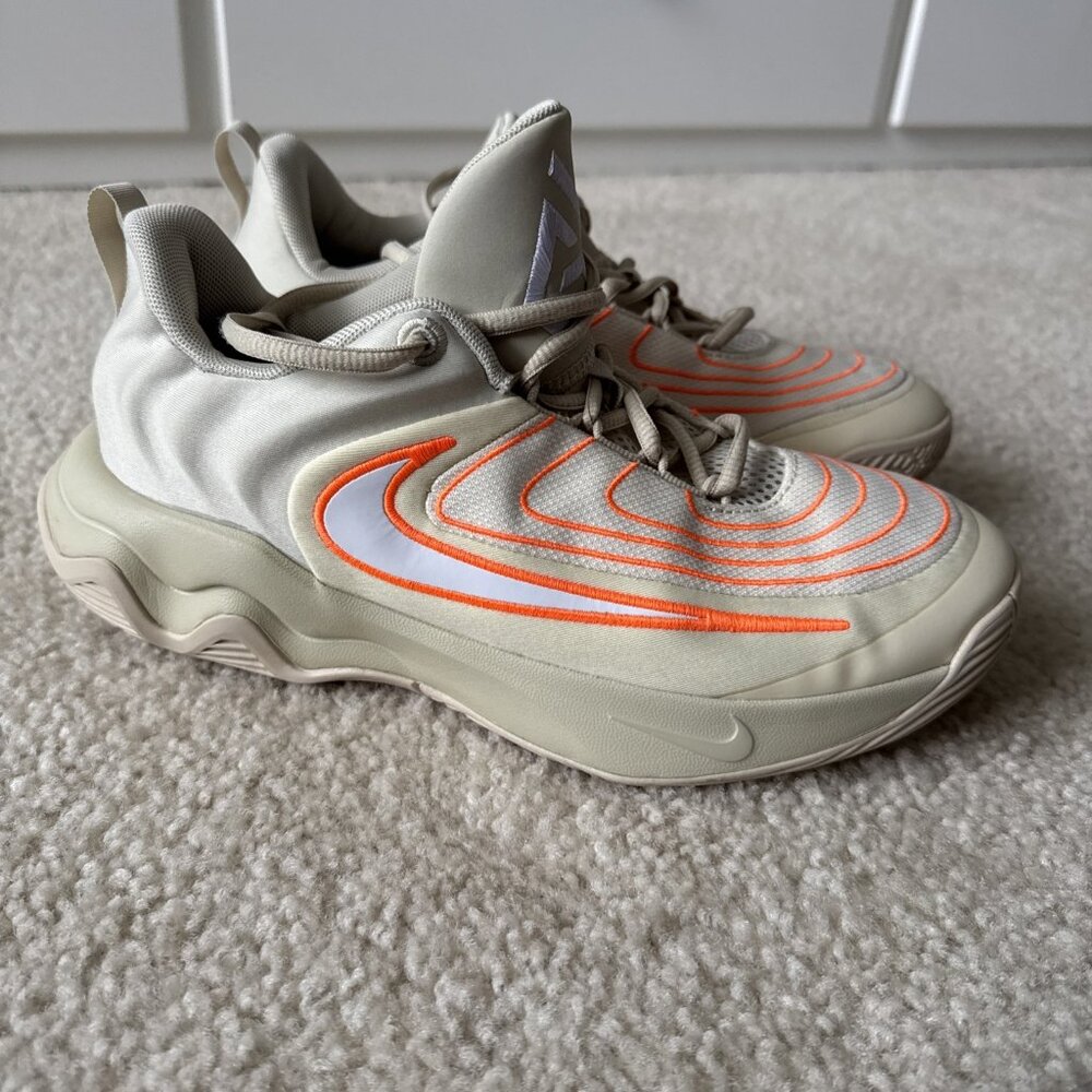 Nike Giannis Immortality 4 Youth 6.5y Light Khaki Orange Shoes Sneakers